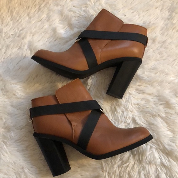 Maison Martin Margiela MM6 NIB brown & black strap booties 🔥🍁 - Picture 3 of 11